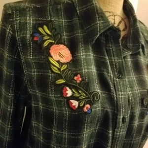 Super Soft & Cozy Embroidered Plaid Shirt